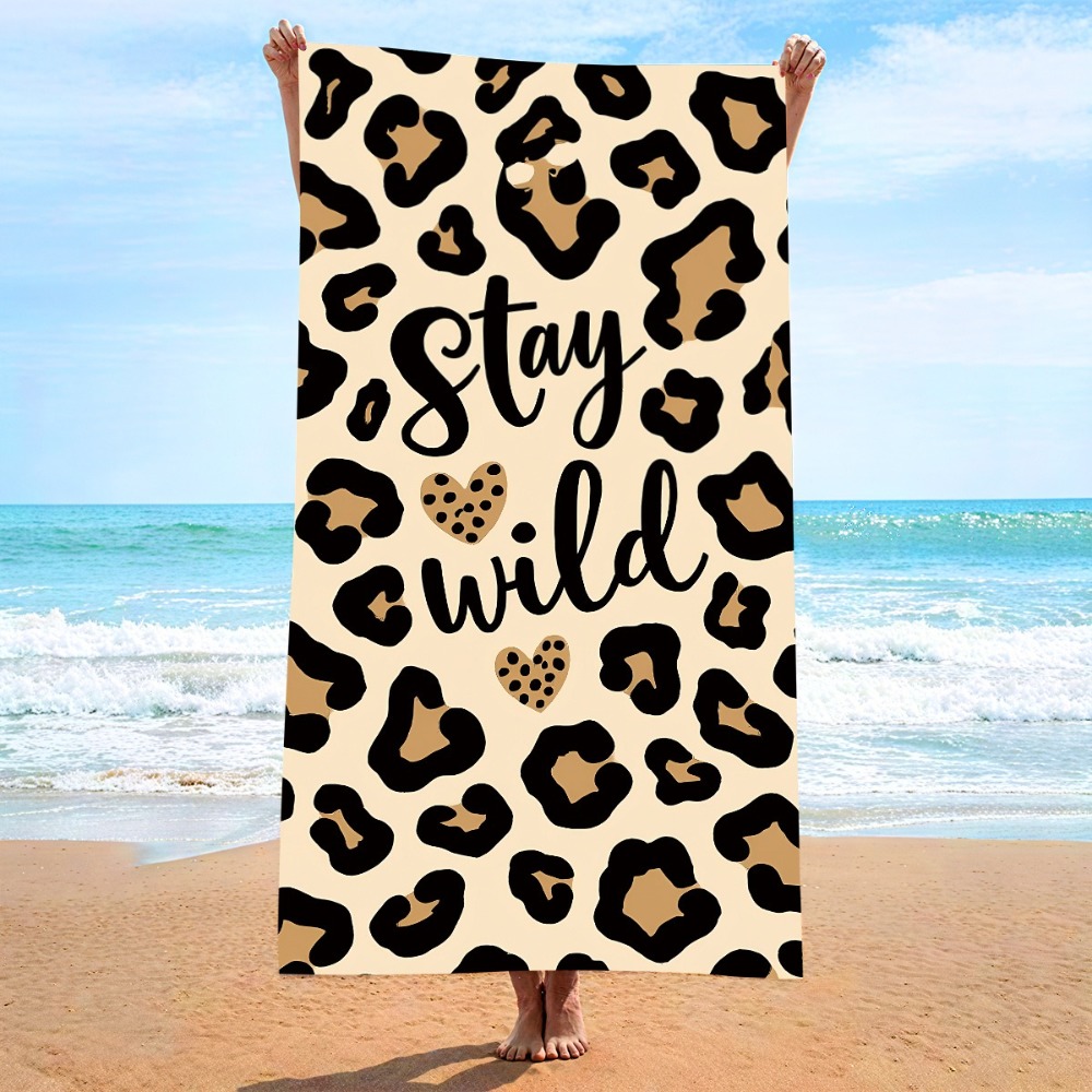 Camp Towel Microfiber - منشفة شاطئ سريعة الجفاف بطباعة جلد