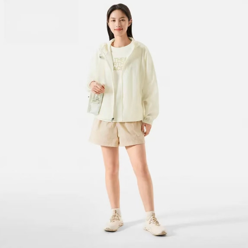 سترة نورث فيس فضفاضة للتخييم و - مراجعة Outdoor Camping Jacket وسعره